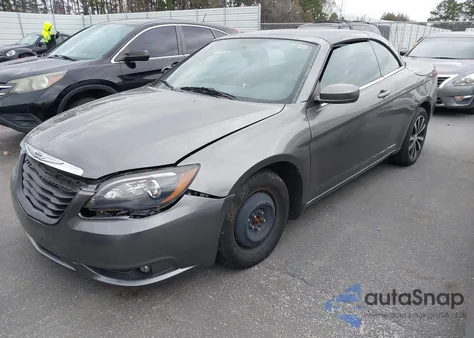 2011 Chrysler 200 S z USA, uszkodzony, nr VIN 1C3BC8EG6BN611360